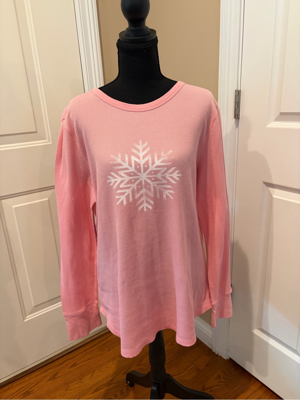 GAP Pink Scoop Neck Thermal Top with White Snowflake